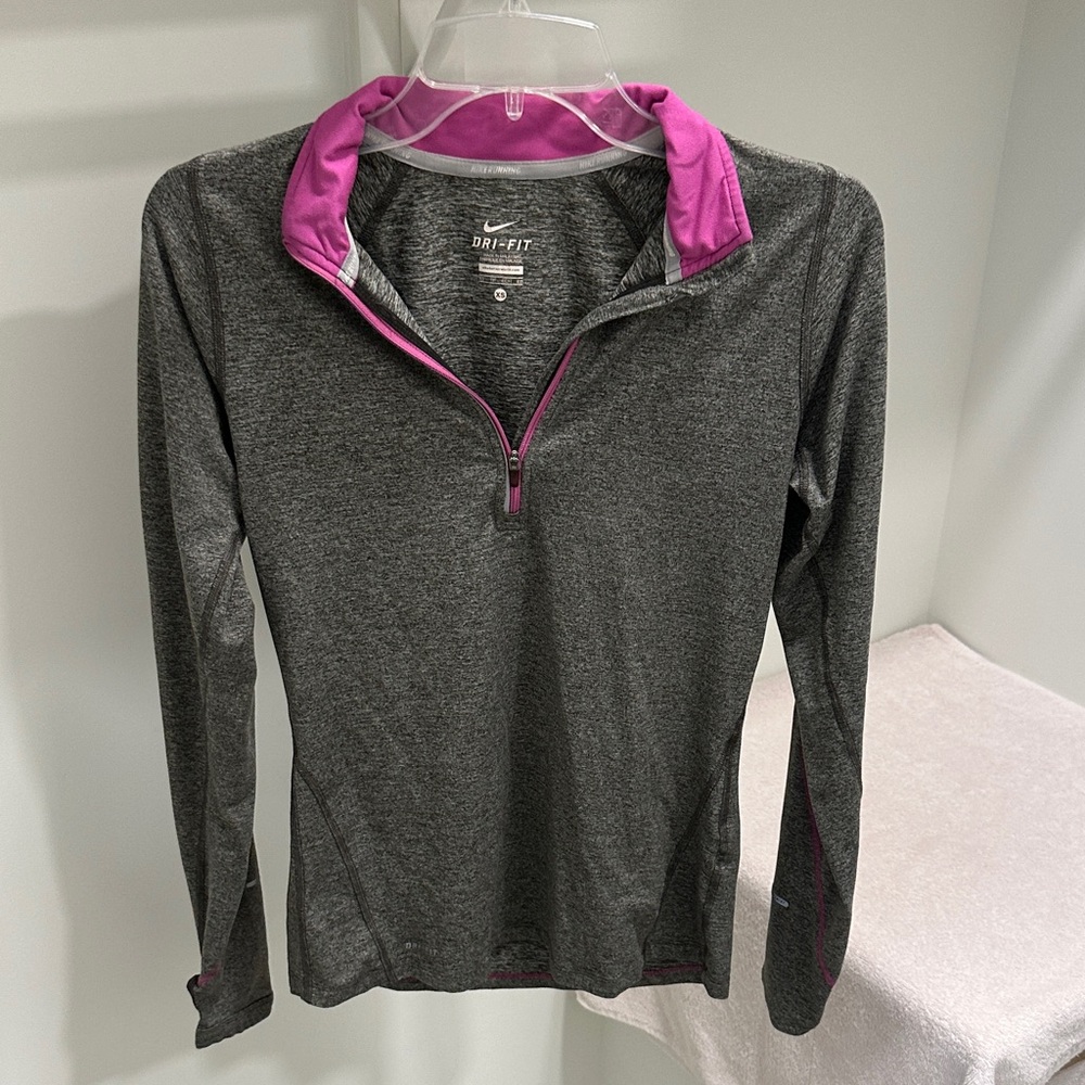 Nike DRI-FIT Half Zip | Size XS | Color Charcoal and Magententa